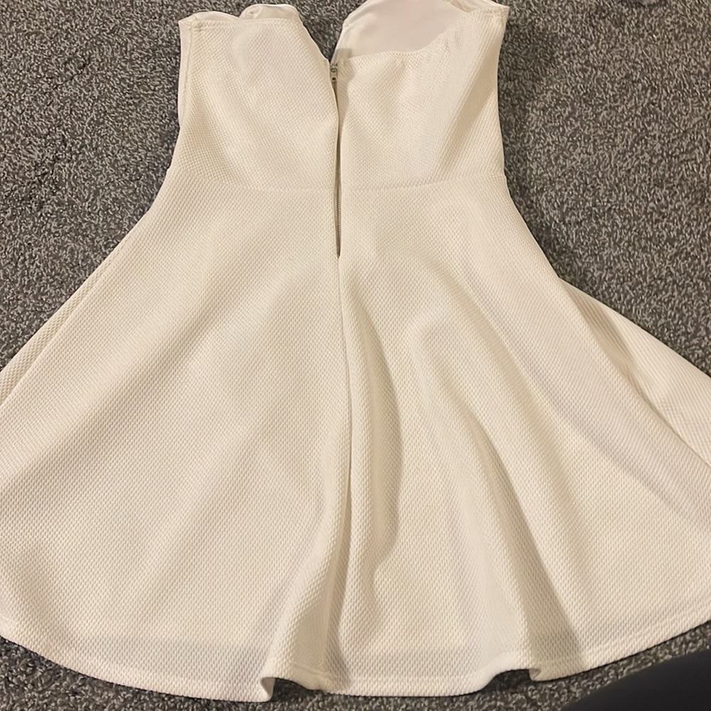 Sold - Picture 2 of 3